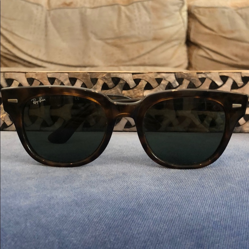 Ray Ban cat eye sunglasses